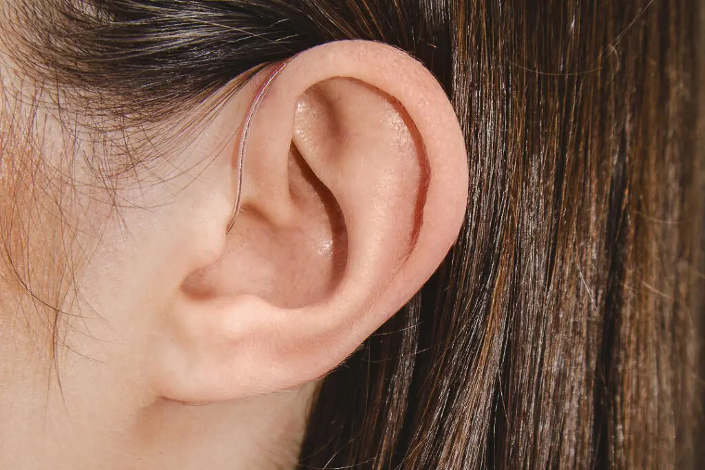 4 Ways Hearing Aids Can Improve Your Overall Health
