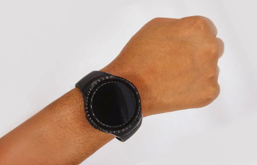 SOS Smartwatch on a person’s wrist.